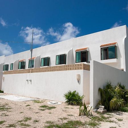 97982 New Modern Villa, Private Pool, High Internet Speed, 2 Blocks From The Beach Chicxulub Exterior photo
